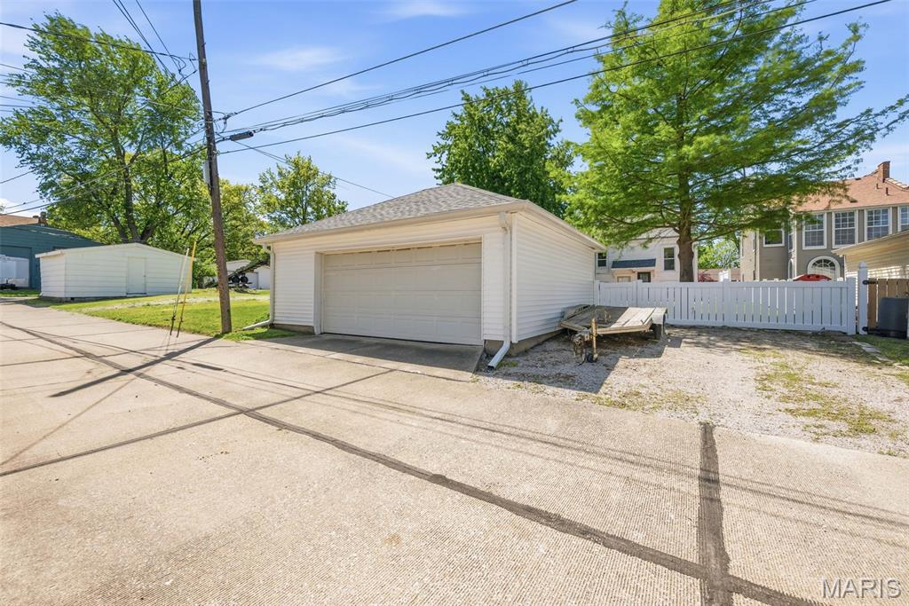 Eugene Gauss Add - Residential