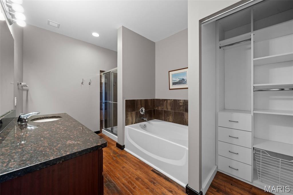 Ely Walker Condos - Residential
