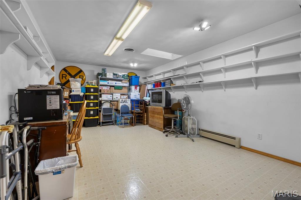 none - Commercial Sale