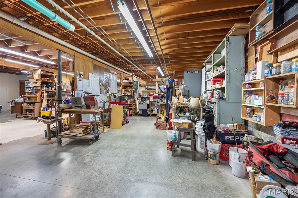 none - Commercial Sale