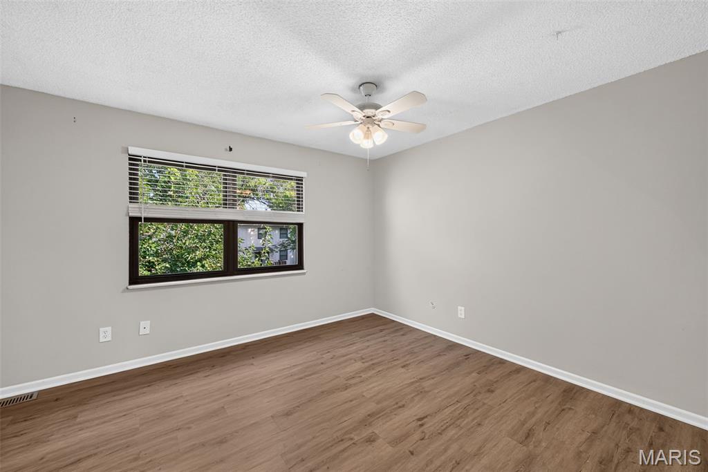Hidden Meadow Condo 9 - Residential Lease