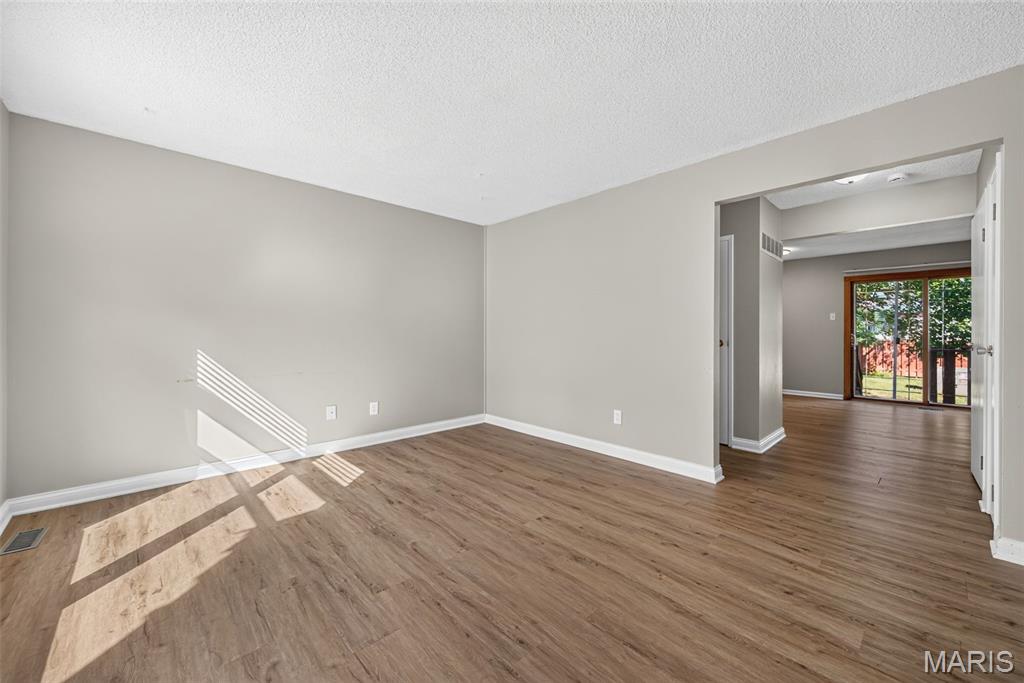 Hidden Meadow Condo 9 - Residential Lease