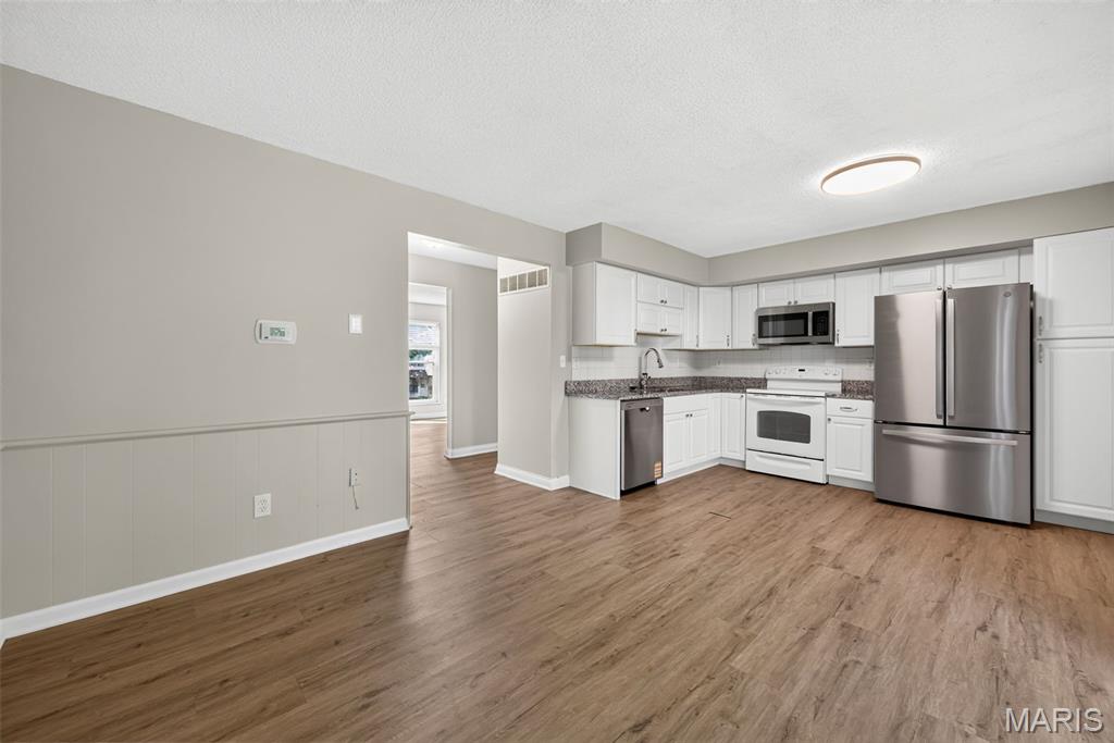 Hidden Meadow Condo 9 - Residential Lease