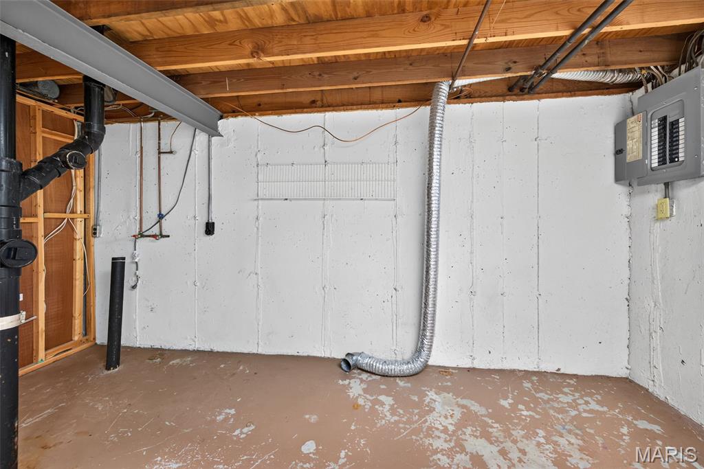 Hidden Meadow Condo 9 - Residential Lease