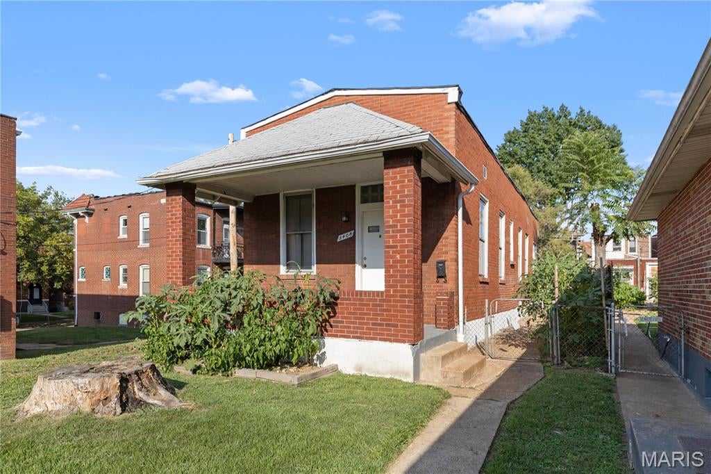 Hunts Add - Residential