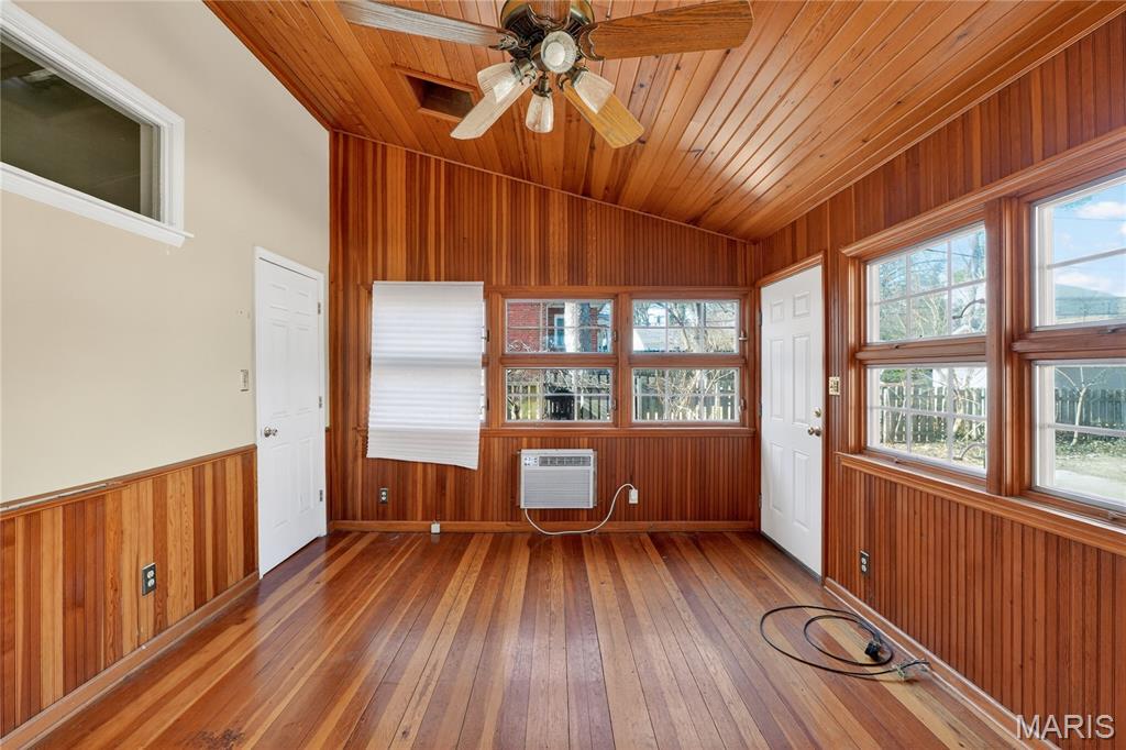 Pasadena Webster - Residential