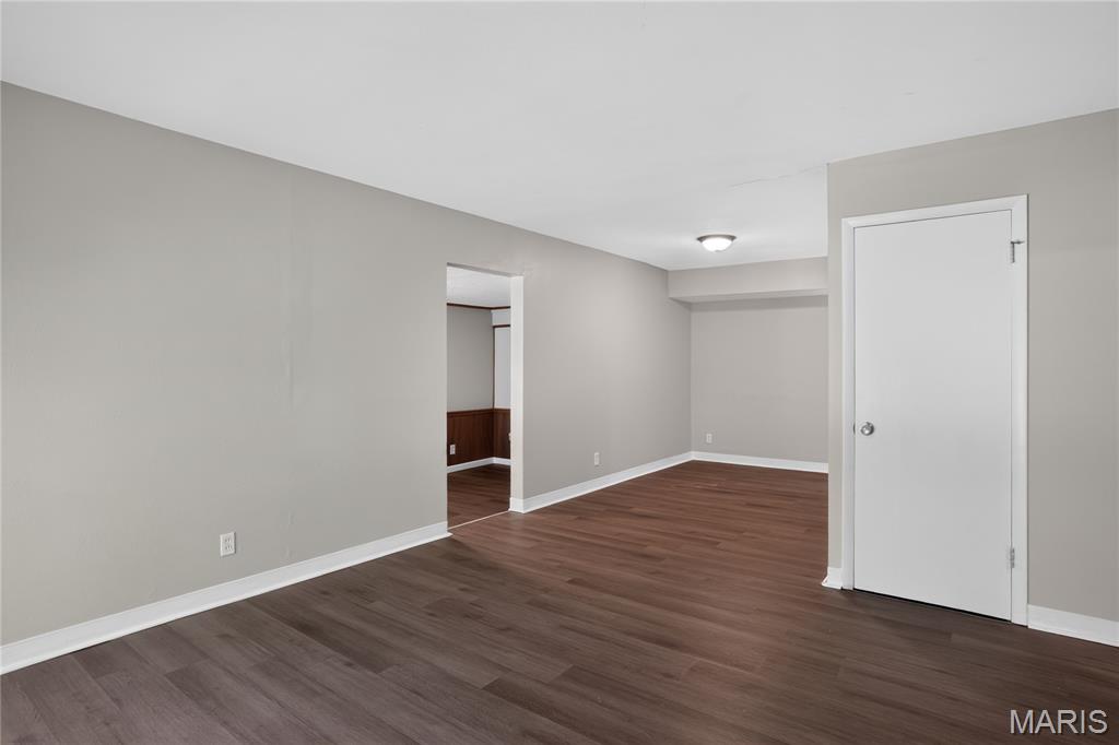 Glasgow Village Unit 8 - Residential