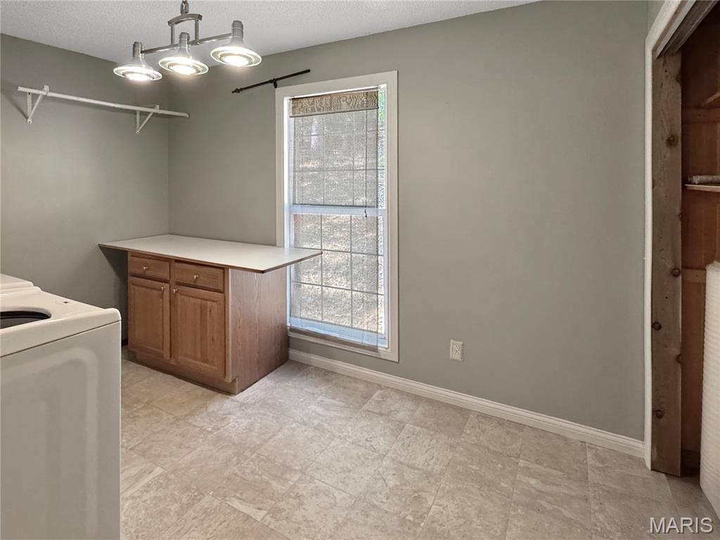 Lake Sherwood Estates - Residential