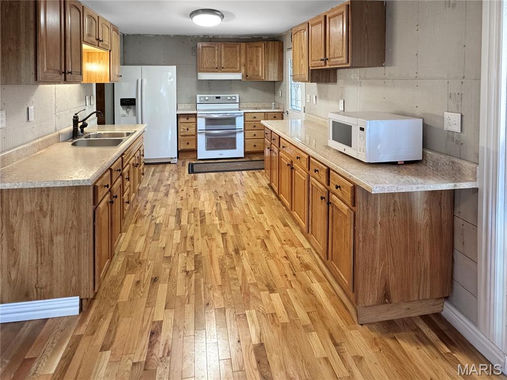 Lake Sherwood Estates - Residential