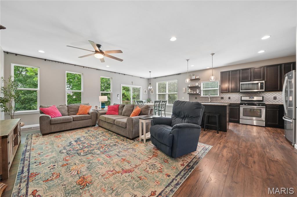 Riverdale Village A #3 - Residential