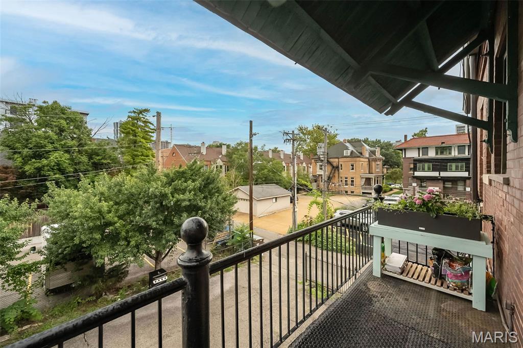 17-19 North Taylor Ave Condo - Residential Lease