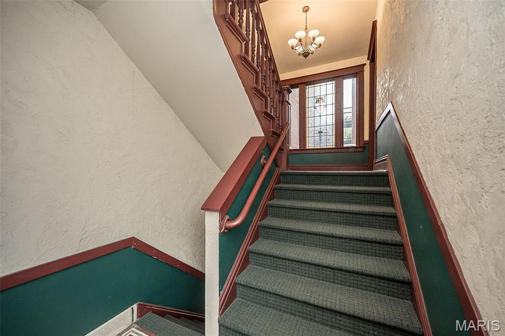 17-19 North Taylor Ave Condo - Residential Lease
