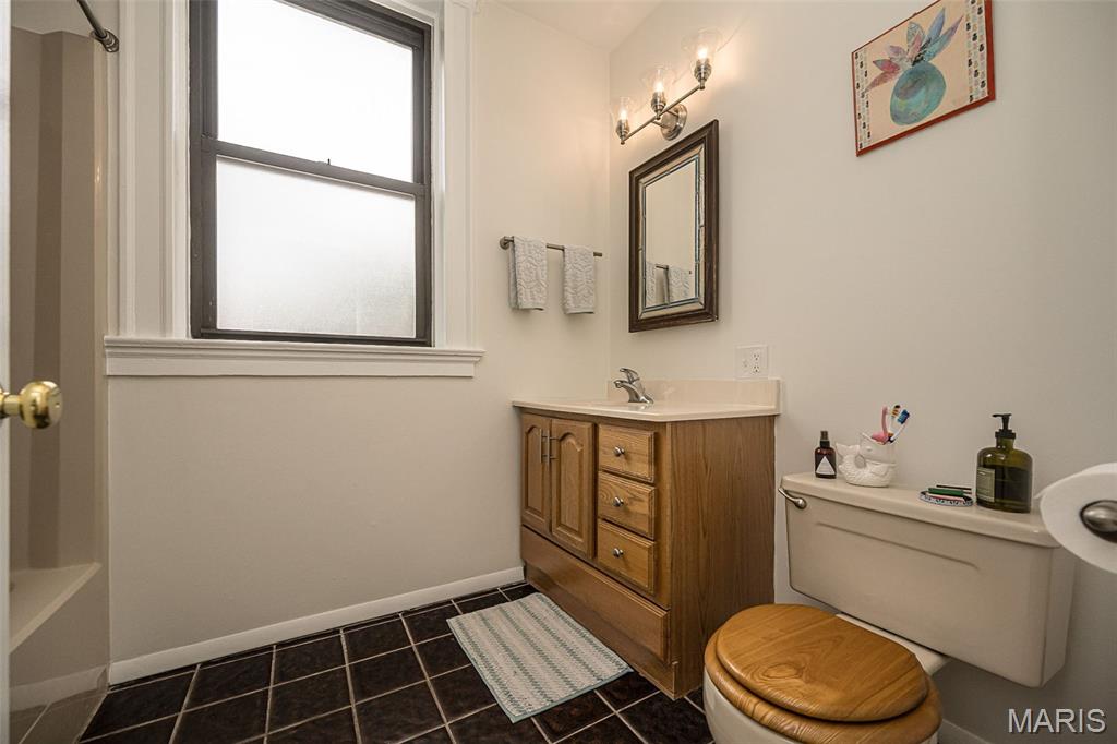 17-19 North Taylor Ave Condo - Residential Lease