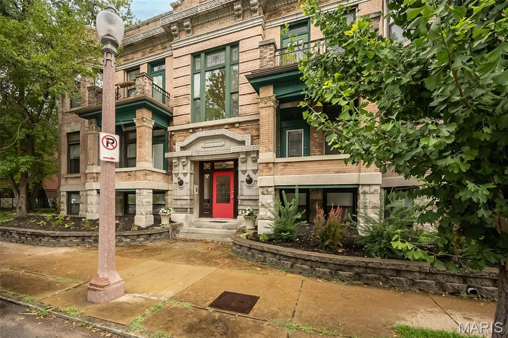 17-19 North Taylor Ave Condo - Residential Lease
