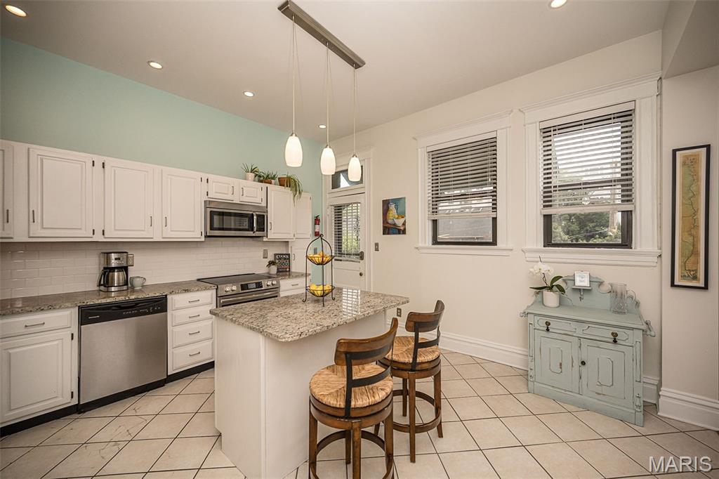 17-19 North Taylor Ave Condo - Residential Lease