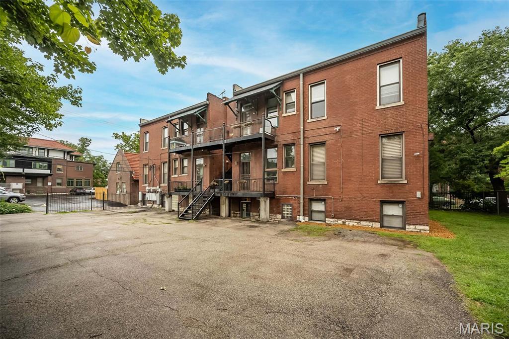 17-19 North Taylor Ave Condo - Residential Lease