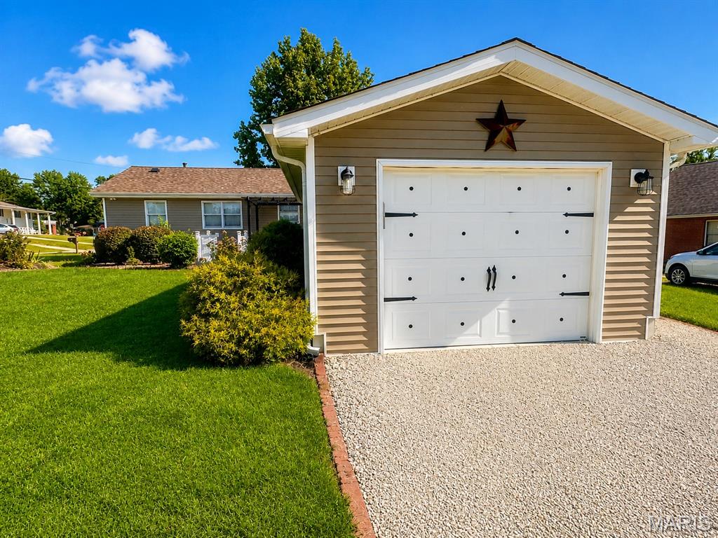 E B Hammack - Residential