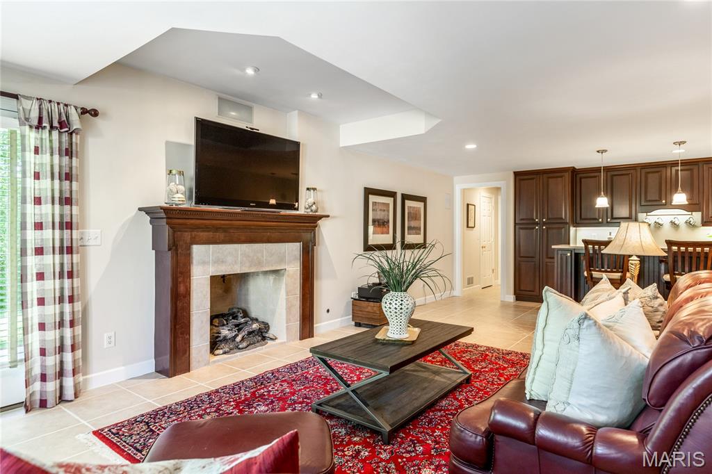 Manderleigh Of Town & Country - Residential