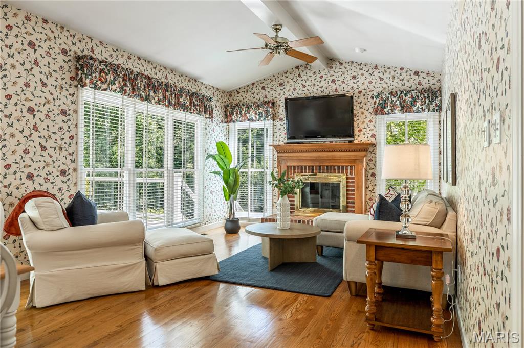 Manderleigh Of Town & Country - Residential