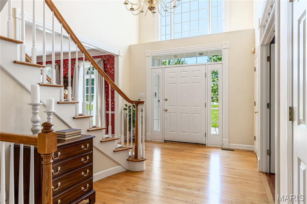 Manderleigh Of Town & Country - Residential