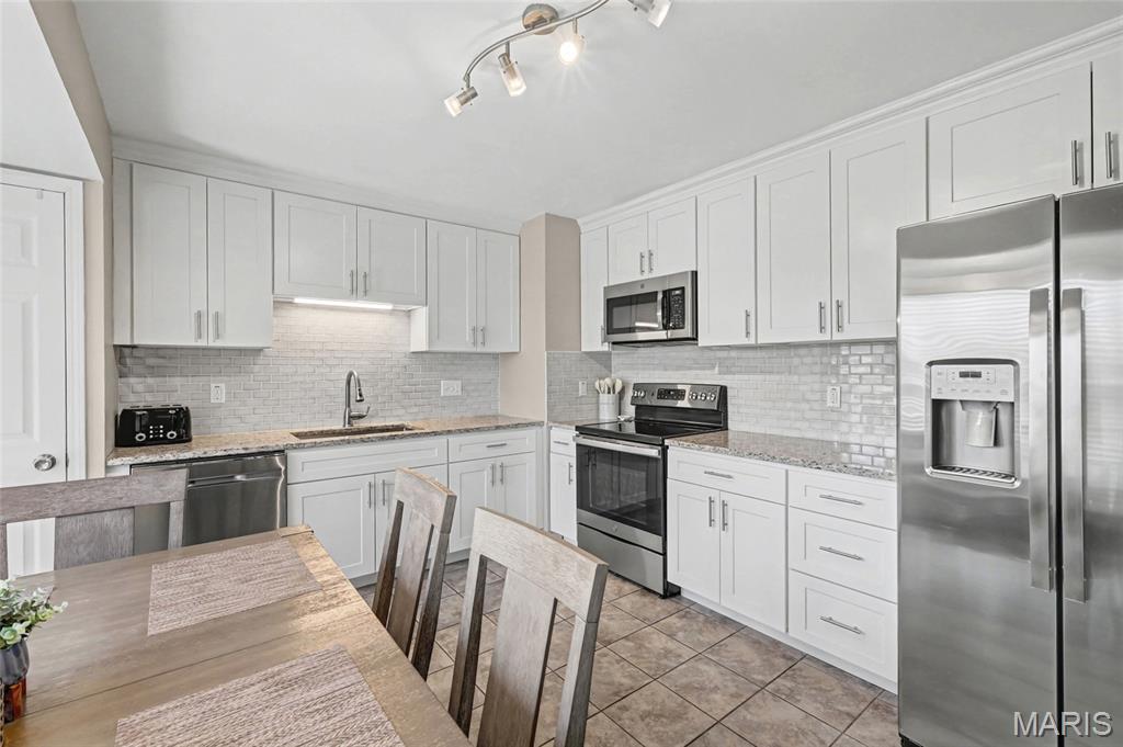 Meadowgreen Trails - Residential