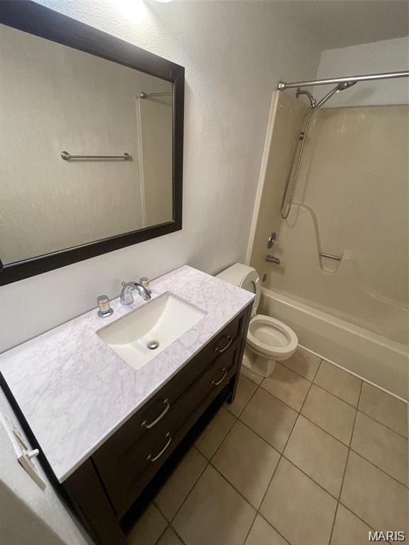 Eagle Rdg Condos Ph 1 Bldg #16 - Residential Income