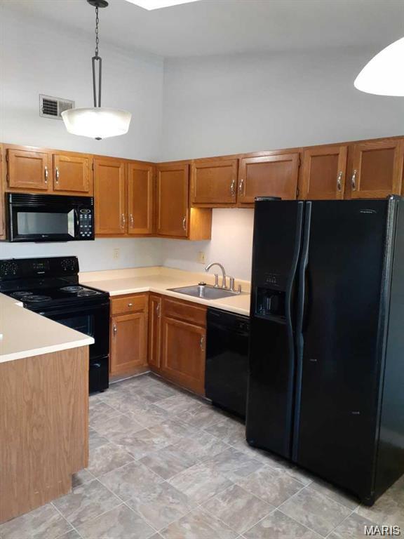 Eagle Rdg Condos Ph 1 Bldg #16 - Residential Income