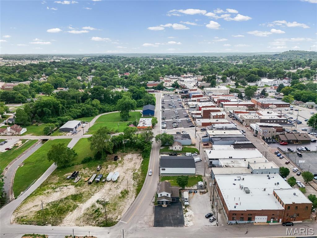 Adams - Commercial Sale