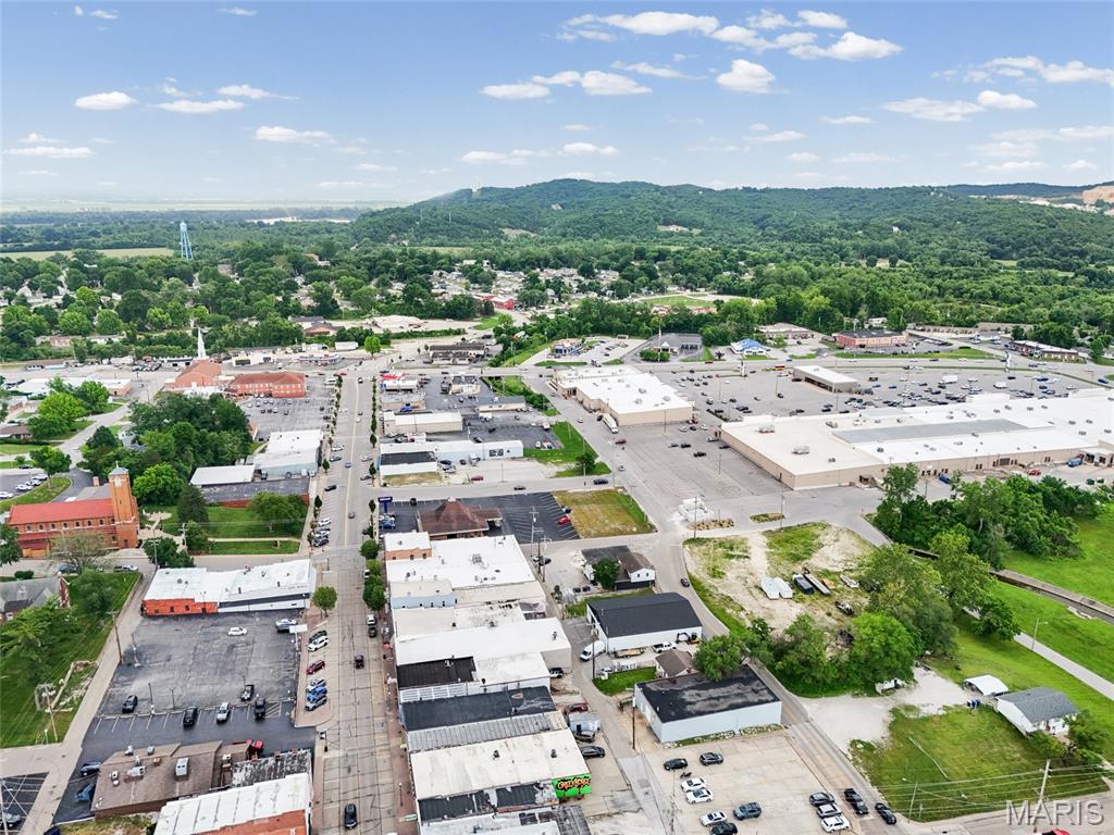 Adams - Commercial Sale