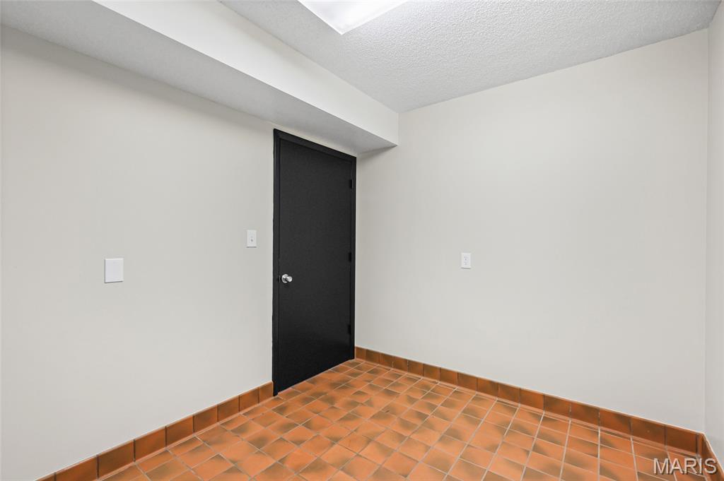 Adams - Commercial Sale