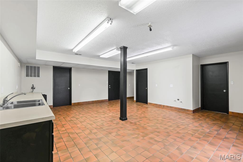Adams - Commercial Sale