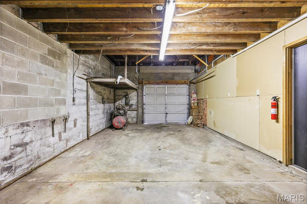 Adams - Commercial Sale