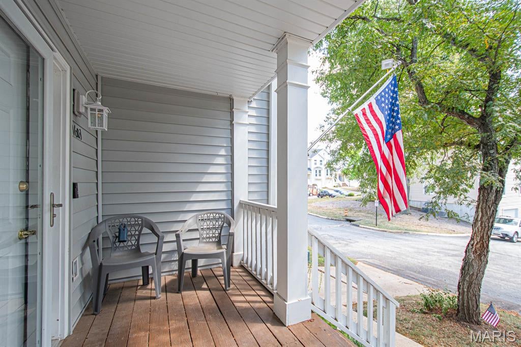 Spring Hill Farm Condo 22nd - Residential