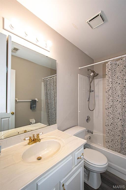 Spring Hill Farm Condo 22nd - Residential