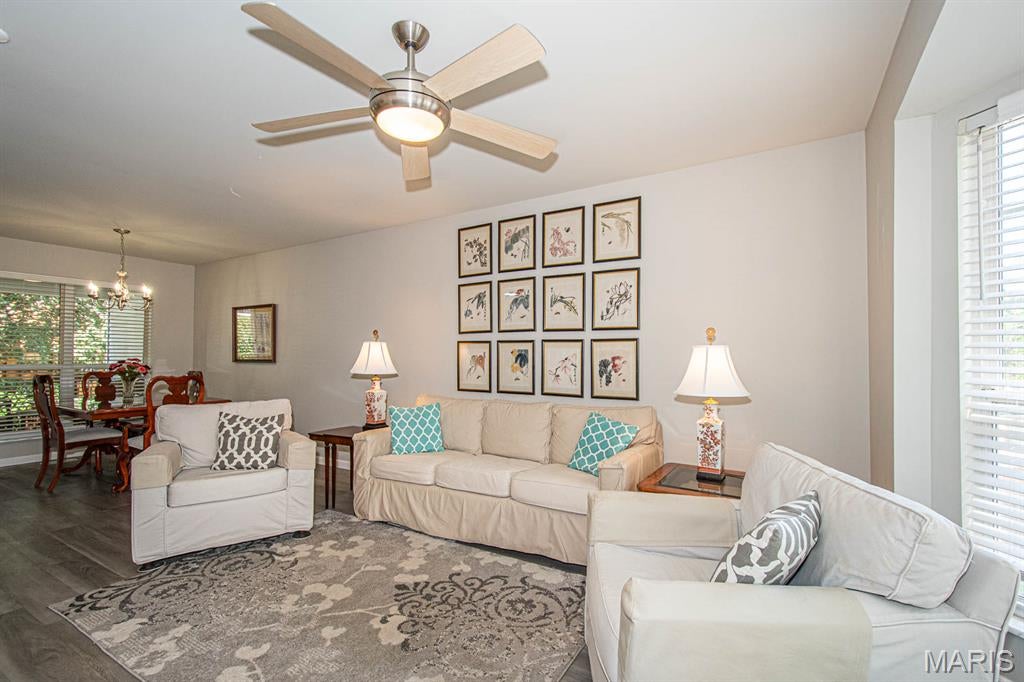 Spring Hill Farm Condo 22nd - Residential