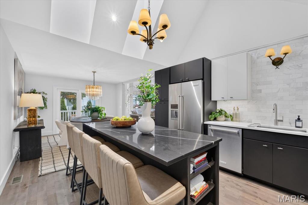 Kingsbury Square - Residential