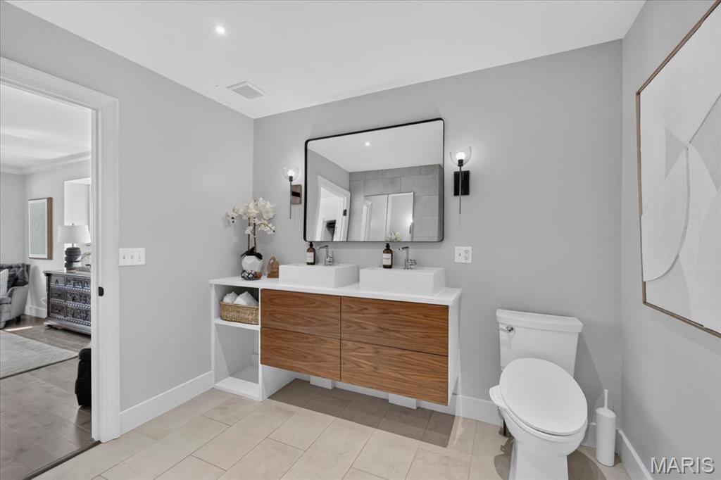 Kingsbury Square - Residential