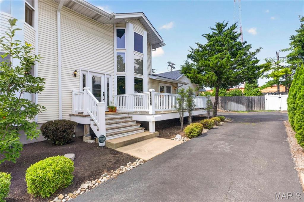 Kingsbury Square - Residential