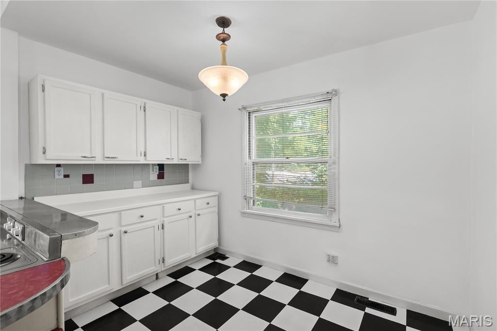 Casewell Merrill & Tuthills S - Residential