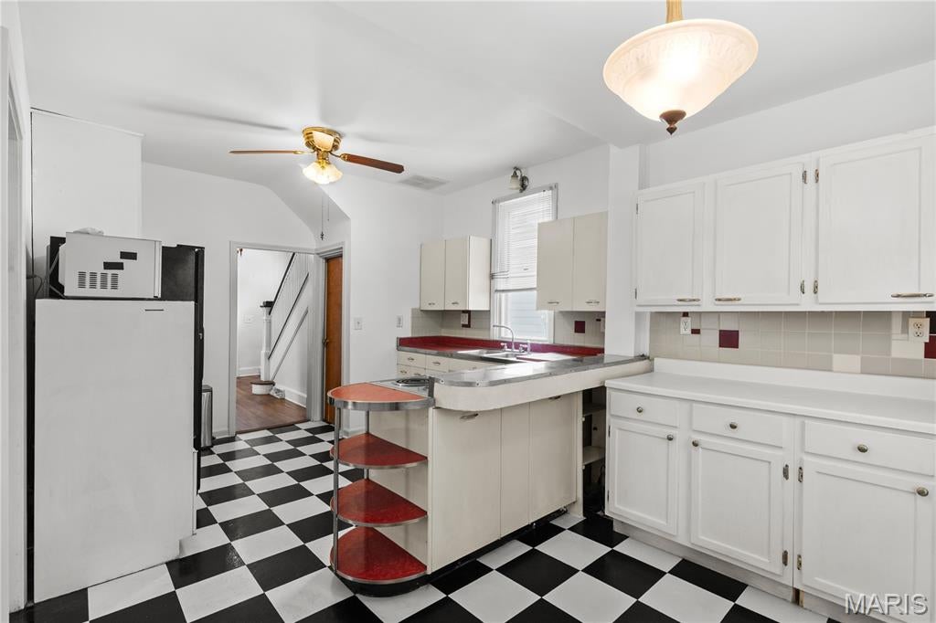 Casewell Merrill & Tuthills S - Residential