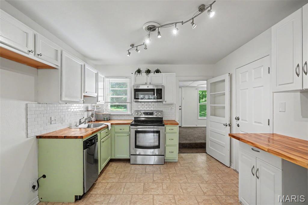 Meadow Lark - Residential