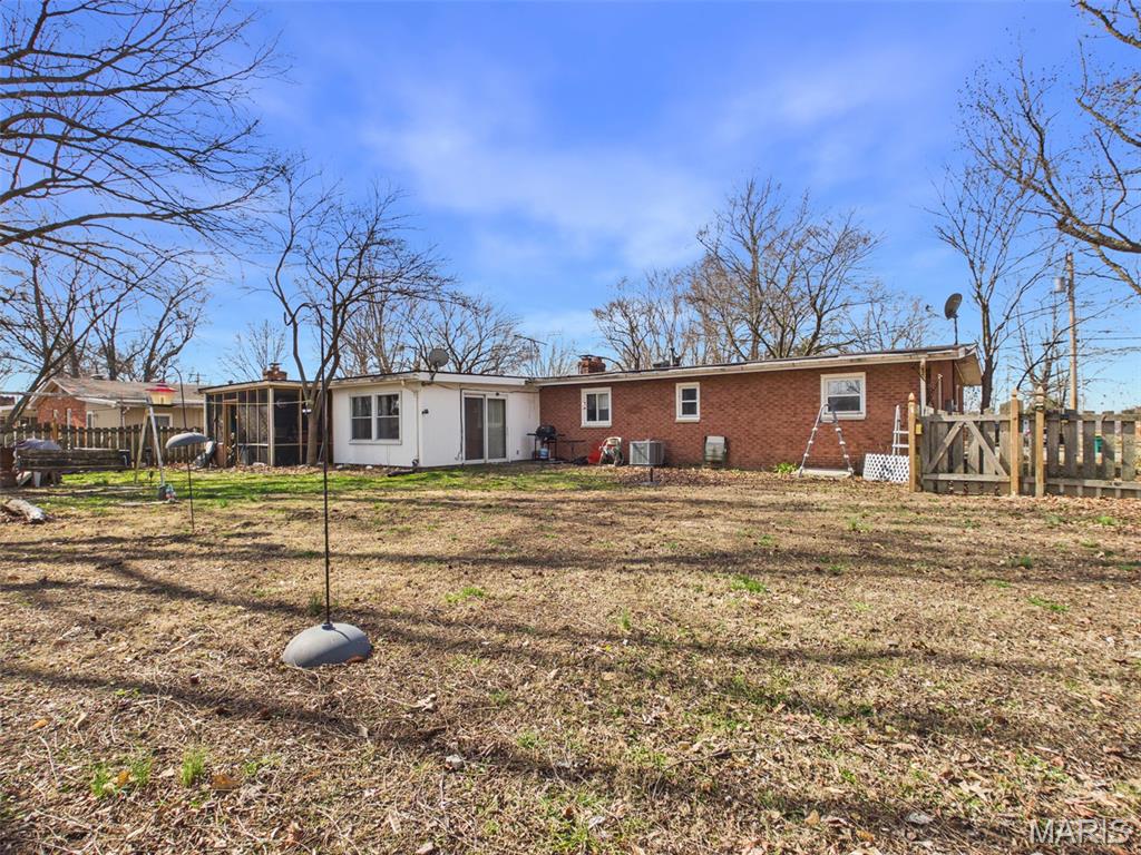 Sulphur Spring Woods - Residential