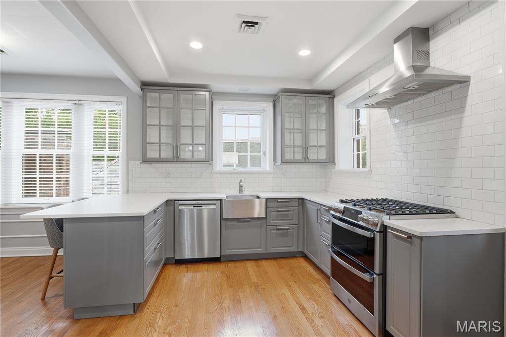 Wellington Way Condo - Residential
