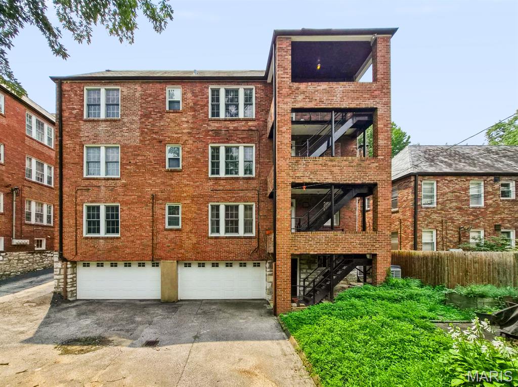 Wellington Way Condo - Residential