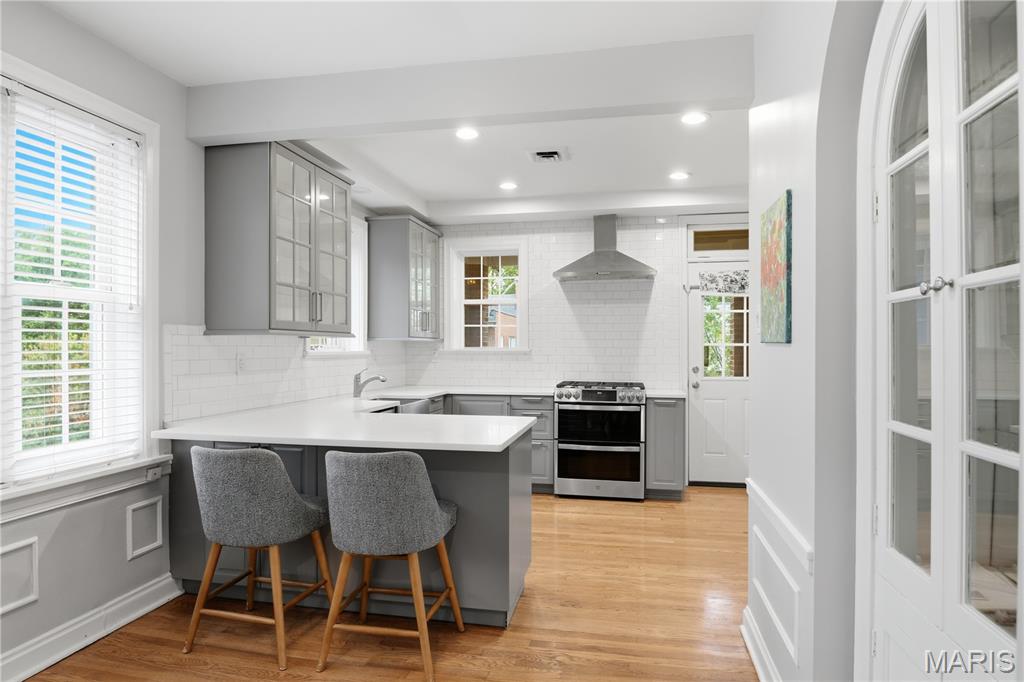 Wellington Way Condo - Residential