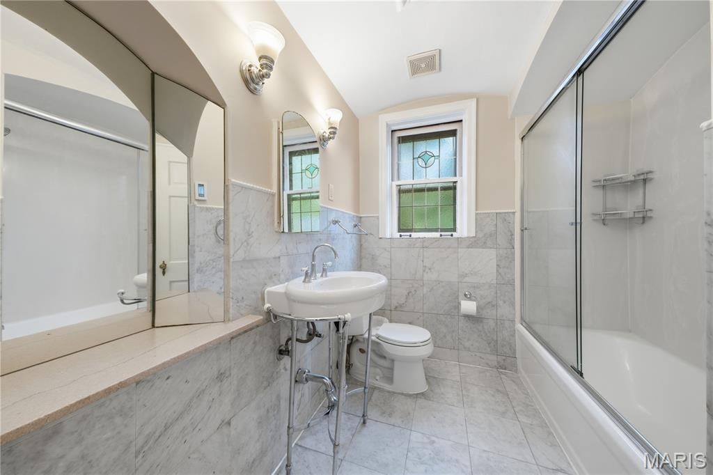 Wellington Way Condo - Residential