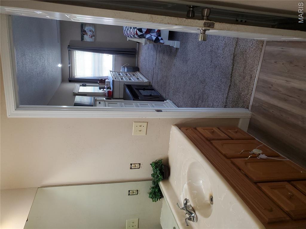 Fox Lake 3 - Residential