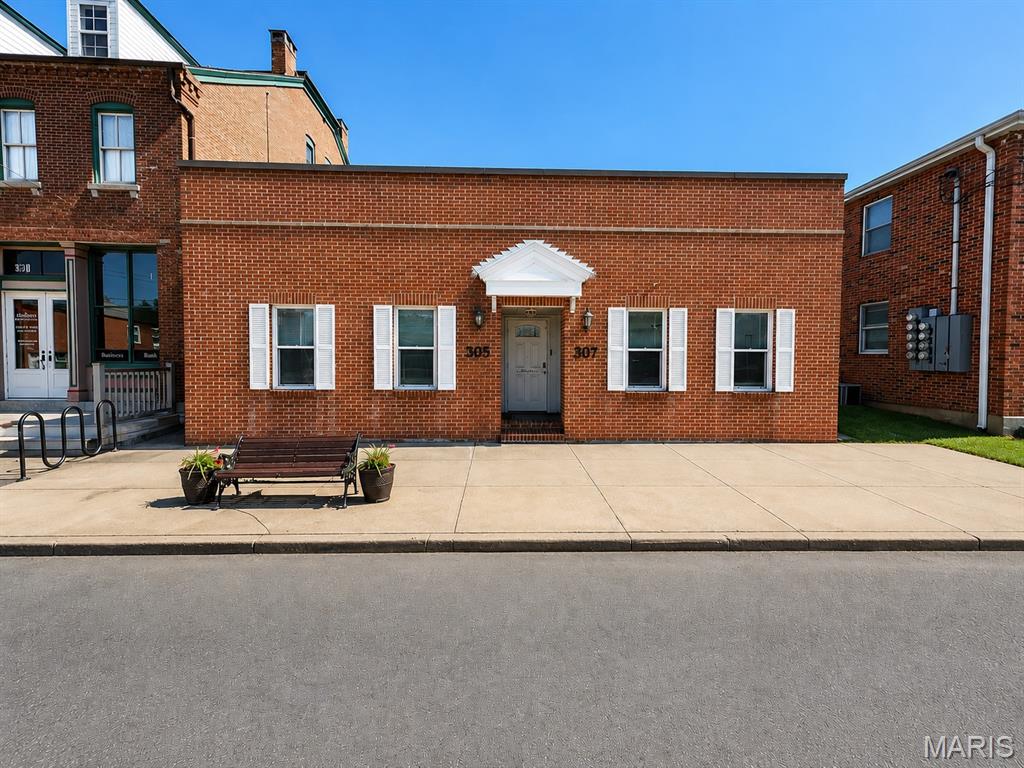 **Coming Soon | Retail/Office Space | 3,090 SqFt**

Discover a rare opportunity in the heart of Historic Old Town Florissant. This versatile 3,090-square-foot commercial property is perfectly positioned for entrepreneurs, professionals, and investors seeking a prime location with serious income potential.

Step inside to find a thoughtfully designed layout featuring five private offices, a welcoming reception area, a convenient kitchenette, and a generous studio space in the back — ideal for creative businesses, wellness practitioners, or professional services. Perfectly structured for salon suites. With two bathrooms and a flexible floor plan, alterations can be easily made to suit virtually any business concept or tenant configuration.

The quality of construction is evident throughout, offering a solid foundation for years of reliable use. Whether you plan to occupy the space yourself or generate steady rental income from multiple tenants, this property delivers outstanding versatility and value.

Location is everything, and this address delivers. Nestled in the charming streetscape of Old Town Florissant, you're surrounded by community character and convenient amenities. Davison Park sits just steps away, perfect for midday breaks. Public transit access is nearby at the Saint Ferdinand bus stop, while Al-Amier Market and Ace Learning Center are only a short drive down Highway 67. Ample parking ensures clients and customers always have easy access.

Few commercial properties combine historic neighborhood charm with this level of functionality and investment potential. Schedule your private showing before this gem officially hits the market.
