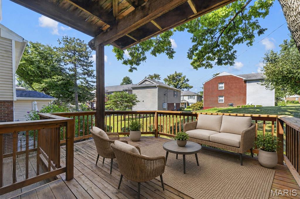 Brentwood Forest Condo Ph Seven - Residential
