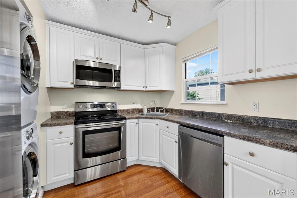 Brentwood Forest Condo Ph Seven - Residential